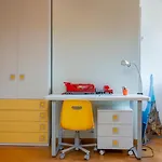 Апартаменты Casa Menek, Ospitar *