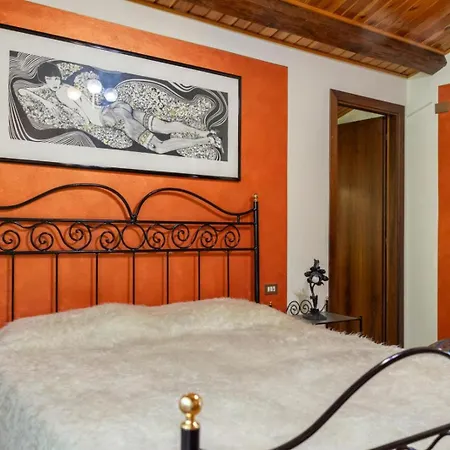 Casa Menek, Ospitar Διαμέρισμα *