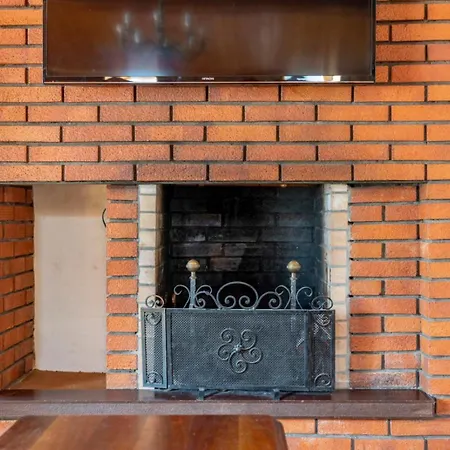 Casa Menek, Ospitar Апартаменты Darfo Boario Terme